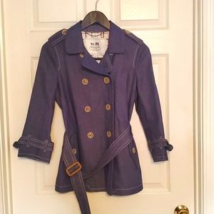 Coach Demin like coat has bracelet length‎ sleeves